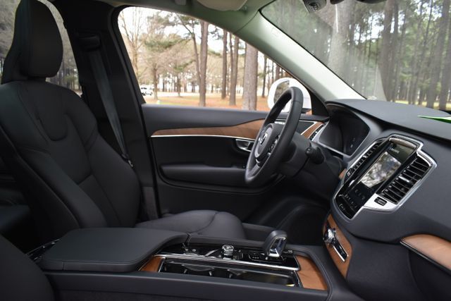 2024 Volvo XC90 Recharge Plug-In Hybrid T8 eAWD PHEV Plus Bright Theme 7P - 22790194 - 22