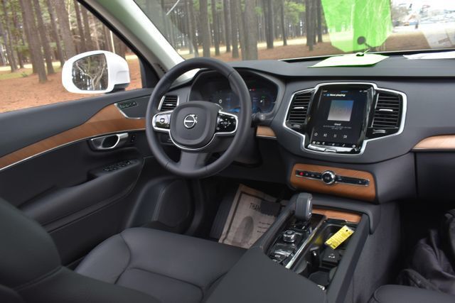 2024 Volvo XC90 Recharge Plug-In Hybrid T8 eAWD PHEV Plus Bright Theme 7P - 22790194 - 24