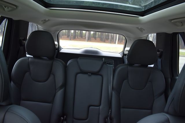 2024 Volvo XC90 Recharge Plug-In Hybrid T8 eAWD PHEV Plus Bright Theme 7P - 22790194 - 32