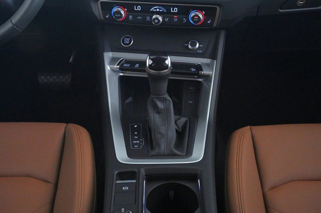 2025 Audi Q3 S line Premium 45 TFSI quattro - 22924627 - 13