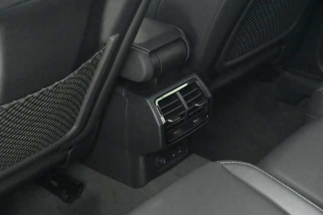 2025 Audi Q3 S line Premium 45 TFSI quattro - 22924638 - 17