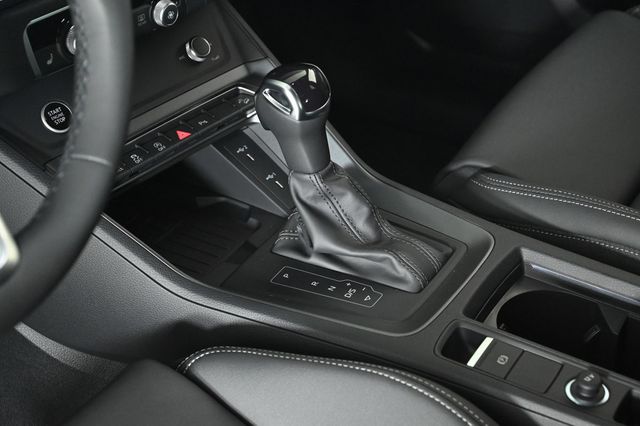 2025 Audi Q3 S line Premium 45 TFSI quattro - 22924638 - 21
