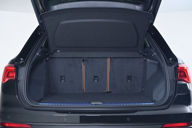 2025 Audi Q3 S line Premium 45 TFSI quattro - 22925651 - 22