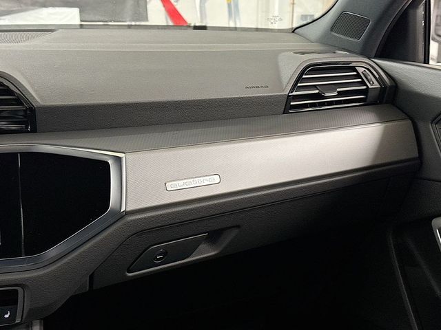 2025 Audi Q3 S line Premium 45 TFSI quattro - 22926879 - 19