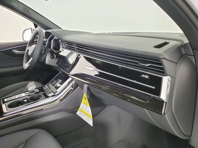 2025 Audi Q7 Premium Plus 45 TFSI quattro - 22423617 - 12