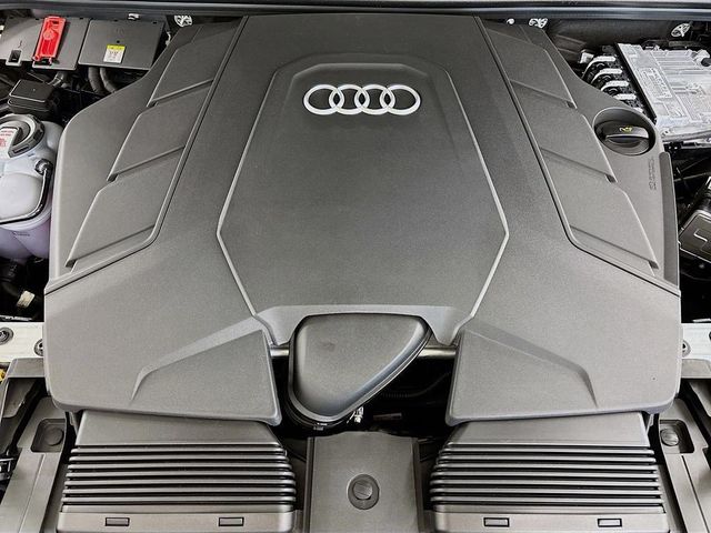 2025 Audi Q7 Premium Plus 55 TFSI quattro - 22935631 - 17