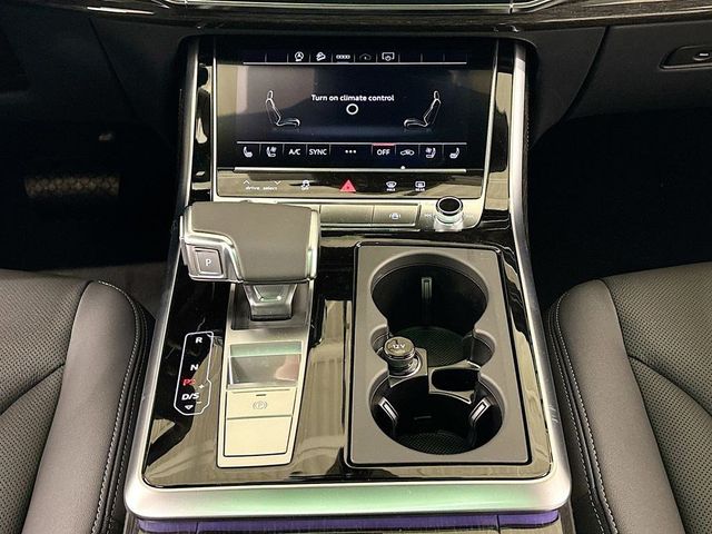 2025 Audi Q8 Premium Plus 55 TFSI quattro - 22919468 - 11