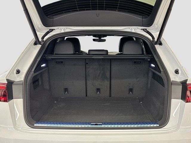 2025 Audi Q8 Premium Plus 55 TFSI quattro - 22919468 - 16