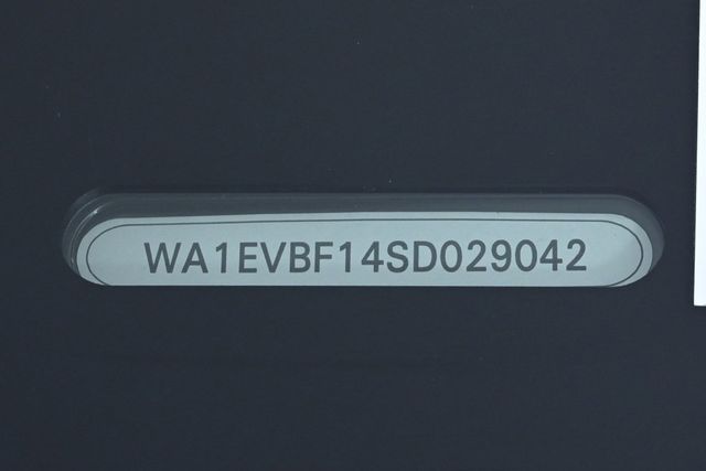 2025 Audi Q8 Premium Plus 55 TFSI quattro - 22931757 - 25