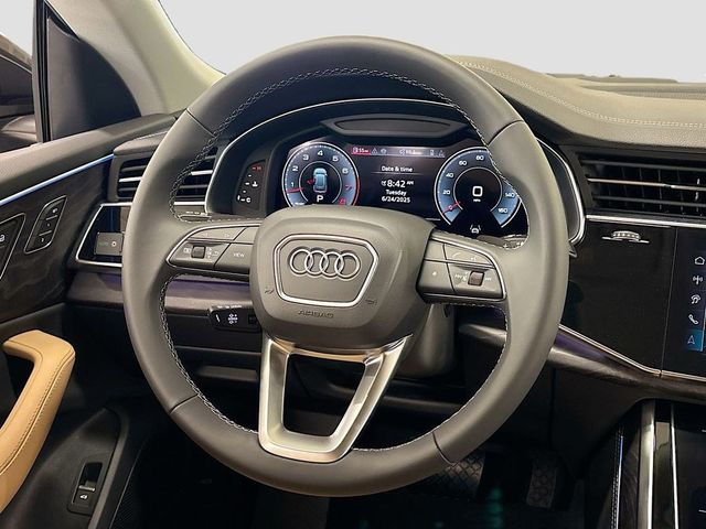 2025 Audi Q8 Premium Plus 55 TFSI quattro - 22935543 - 16