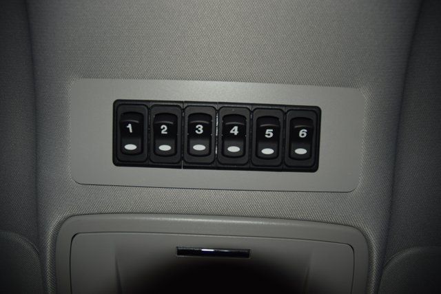 2025 Chevrolet   - 22936024 - 30