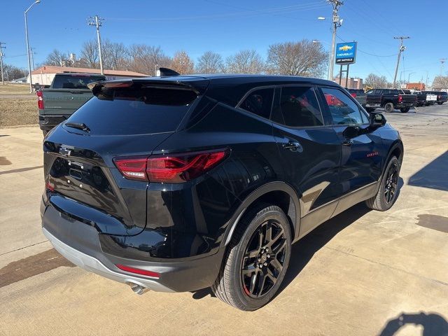 2025 Chevrolet Blazer FWD 4dr LT w/2LT - 22738854 - 4