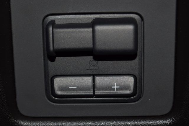 2025 Chevrolet Colorado 4WD Crew Cab Z71 - 22871342 - 36