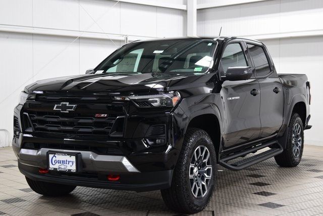 2025 Chevrolet Colorado 4WD Crew Cab Z71 - 22879254 - 2