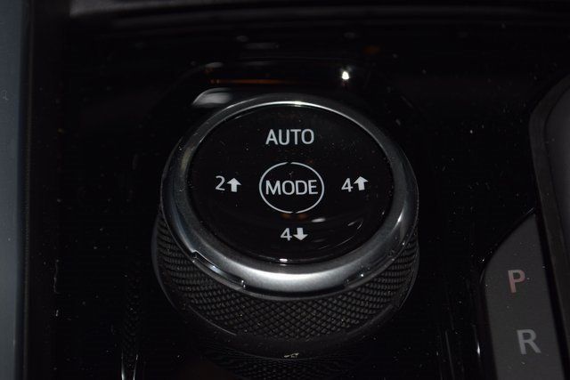 2025 Chevrolet Colorado 4WD Crew Cab Z71 - 22879254 - 33