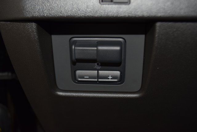 2025 Chevrolet Colorado 4WD Crew Cab Z71 - 22879254 - 35