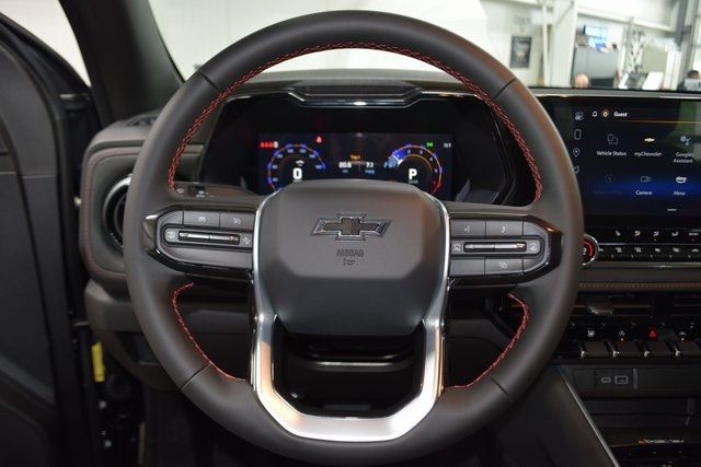 2025 Chevrolet Colorado 4WD Crew Cab Z71 - 22879254 - 36