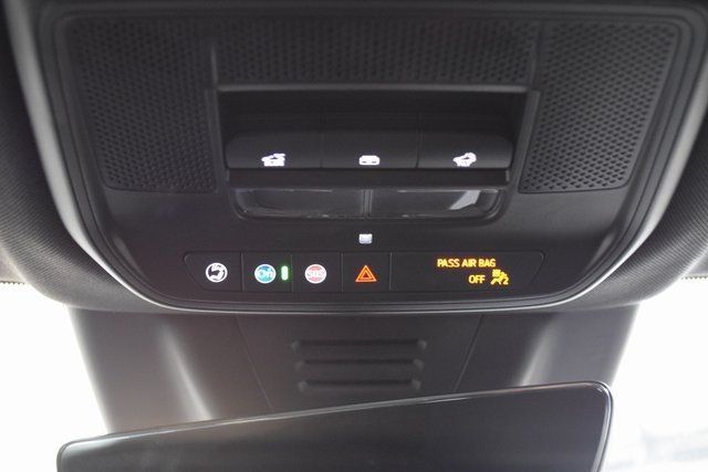 2025 Chevrolet Equinox EV 4dr RS - 22836028 - 34