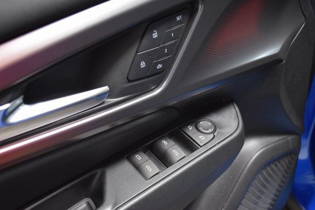 2025 Chevrolet Equinox EV 4dr RS - 22836028 - 41