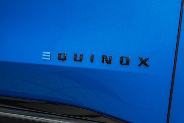 2025 Chevrolet Equinox EV 4dr RS - 22836029 - 14