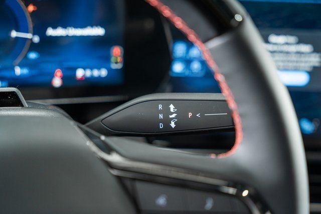 2025 Chevrolet Equinox EV 4dr RS - 22836029 - 32