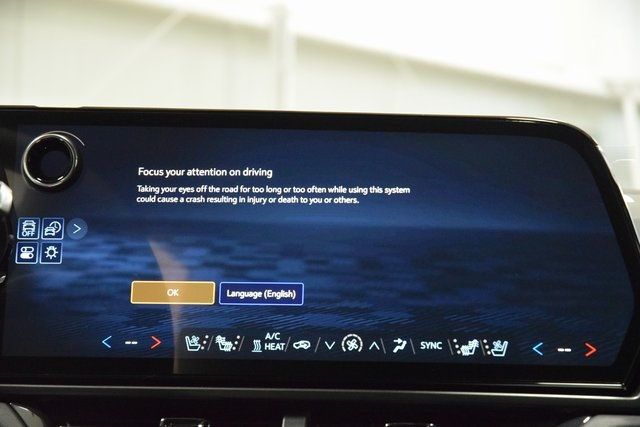 2025 Chevrolet Equinox EV 4dr RS - 22899396 - 30