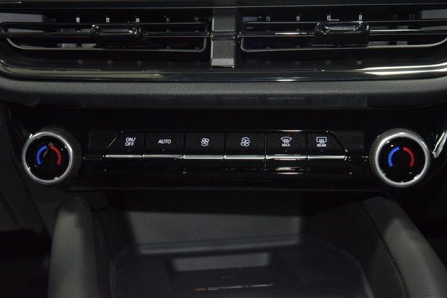 2025 Chevrolet Equinox EV 4dr RS - 22899396 - 31