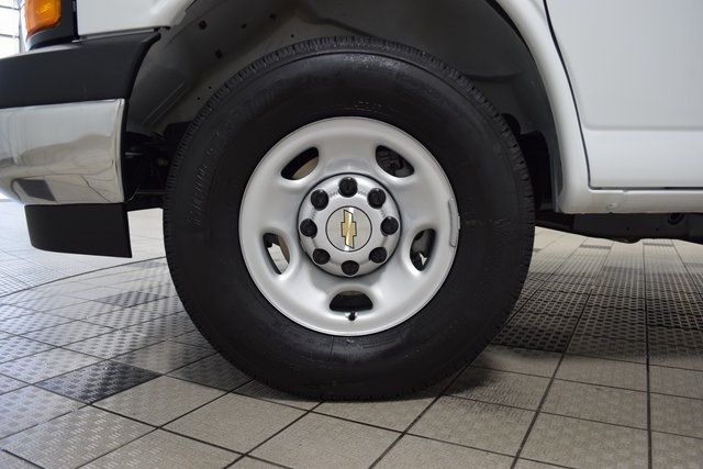 2025 Chevrolet Express Cargo Van RWD 2500 135" - 22863346 - 18