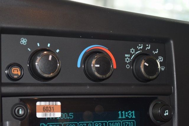 2025 Chevrolet Express Cargo Van RWD 2500 135" - 22863346 - 26