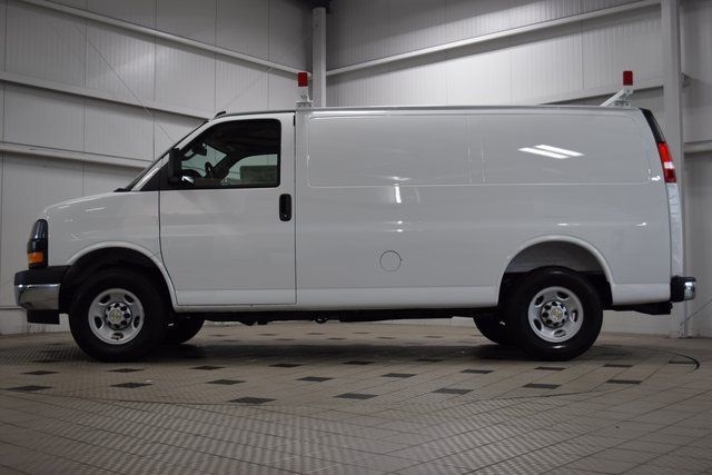 2025 Chevrolet Express Cargo Van RWD 2500 135" - 22863346 - 3