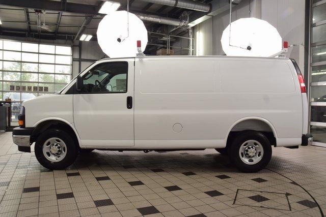 2025 Chevrolet Express Cargo Van RWD 2500 135" - 22910718 - 2