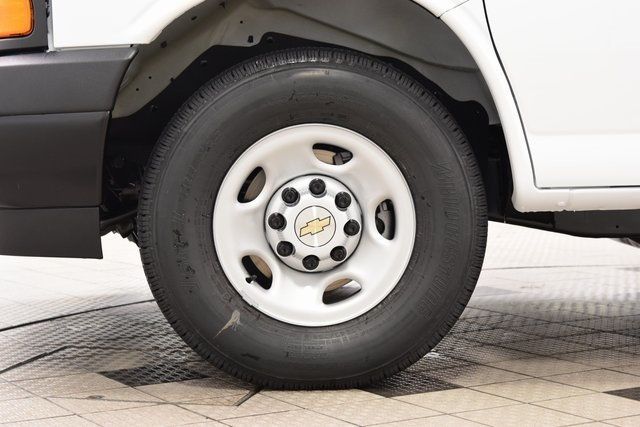 2025 Chevrolet Express Cargo Van RWD 2500 135" - 22924688 - 14