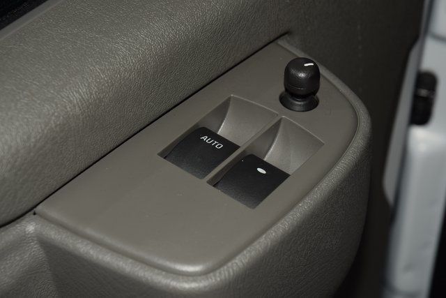 2025 Chevrolet Express Cargo Van RWD 2500 135" - 22924688 - 25