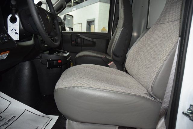 2025 Chevrolet Express Commercial Cutaway 4500 Van 177" - 22899331 - 24