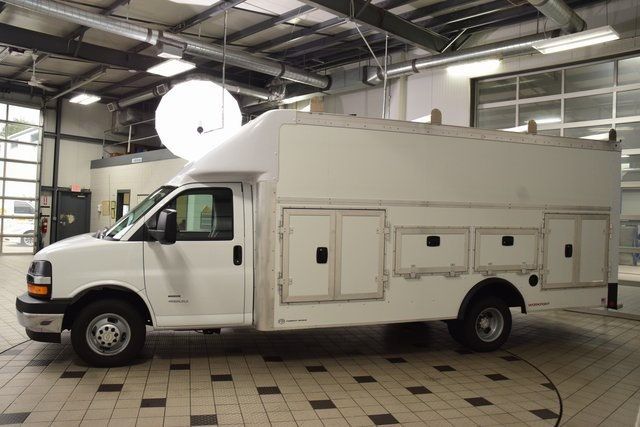2025 Chevrolet Express Commercial Cutaway 4500 Van 177" - 22899331 - 2
