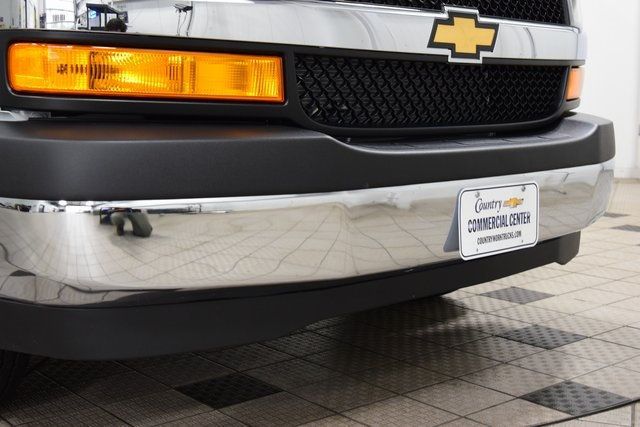 2025 Chevrolet Express Commercial Cutaway 4500 Van 177" - 22899331 - 6