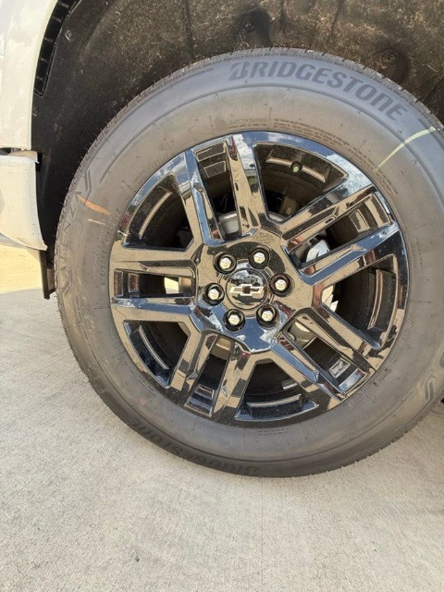 2025 Chevrolet Silverado 1500 4WD Crew Cab 147" Custom - 22875470 - 19