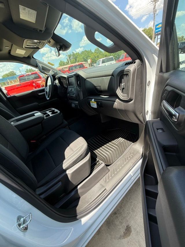 2025 Chevrolet Silverado 1500 4WD Crew Cab 147" Custom - 22875470 - 7