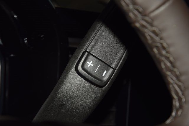 2025 Chevrolet Silverado 1500 4WD Crew Cab 147" LT w/1LT - 22871329 - 37