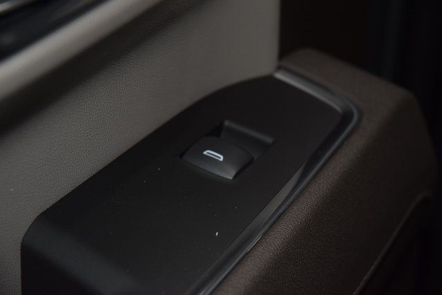 2025 Chevrolet Silverado 1500 4WD Crew Cab 147" LT w/1LT - 22871329 - 43