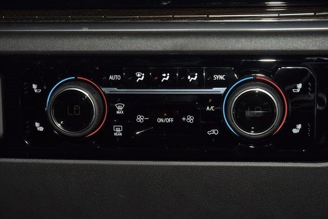 2025 Chevrolet Silverado 1500 4WD Crew Cab 147" LT w/1LT - 22880419 - 33