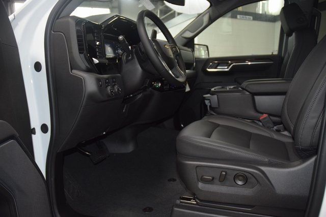 2025 Chevrolet Silverado 1500 4WD Crew Cab 147" LT w/1LT - 22880419 - 41