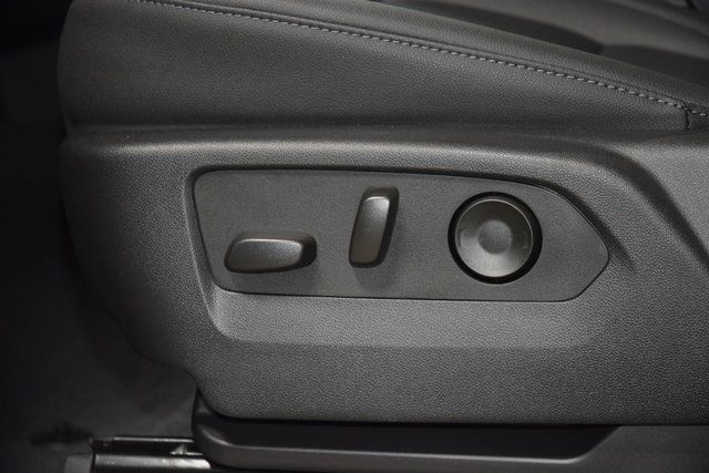 2025 Chevrolet Silverado 1500 4WD Crew Cab 147" LT w/1LT - 22880419 - 42