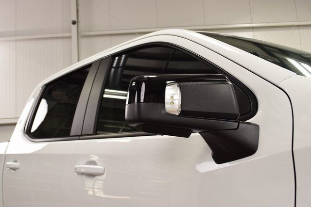 2025 Chevrolet Silverado 1500 4WD Crew Cab 147" RST - 22868161 - 17