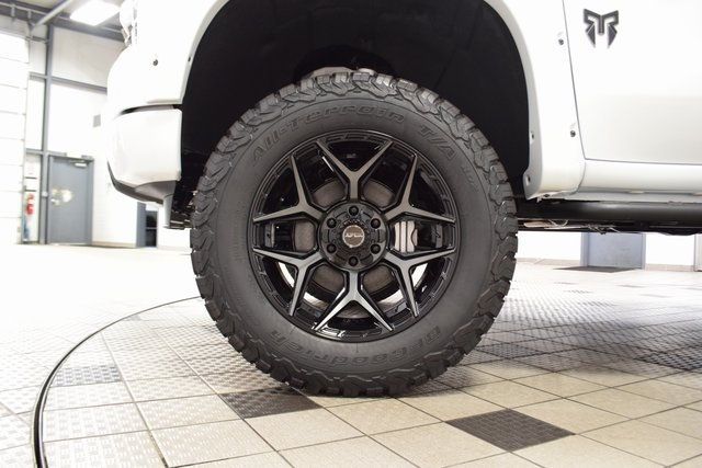 2025 Chevrolet Silverado 1500 4WD Crew Cab 147" RST - 22868161 - 26