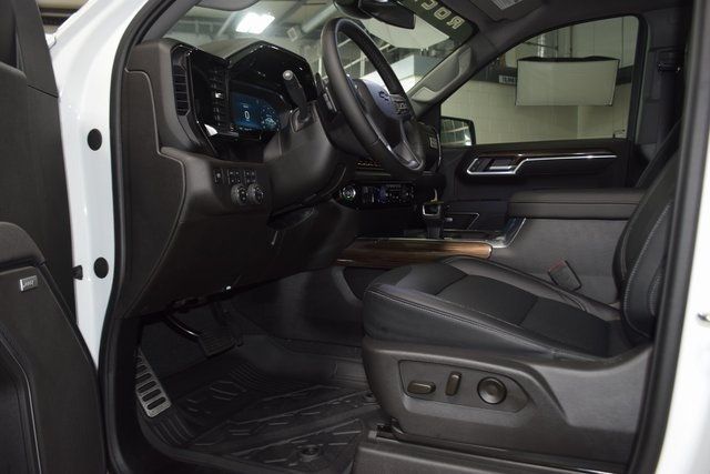 2025 Chevrolet Silverado 1500 4WD Crew Cab 147" RST - 22868161 - 41