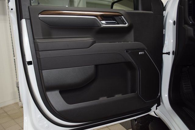 2025 Chevrolet Silverado 1500 4WD Crew Cab 147" RST - 22868161 - 46