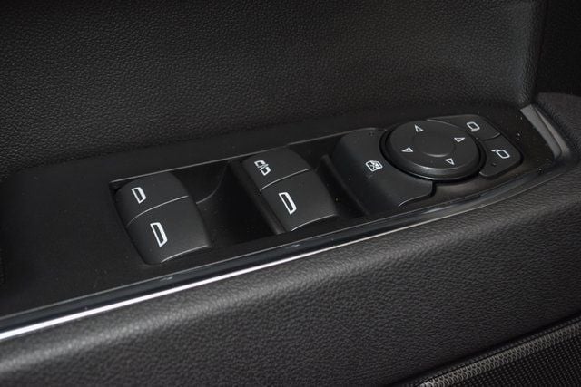 2025 Chevrolet Silverado 1500 4WD Crew Cab 147" RST - 22868161 - 47