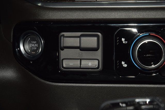 2025 Chevrolet Silverado 1500 4WD Crew Cab 147" RST - 22905411 - 39