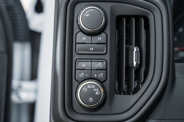 2025 Chevrolet Silverado 3500 HD WT - 22868302 - 37